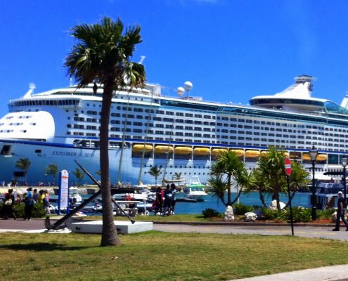 Featured photo for the ahhbermuda.com Bermuda Cruises Website content.
